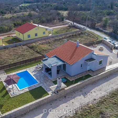 펜션 Holiday Casa Vida